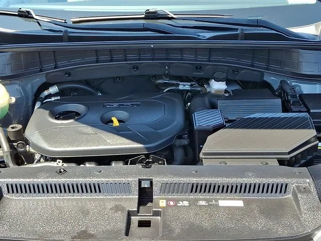 Used 2017 Gray Hyundai SE image 29