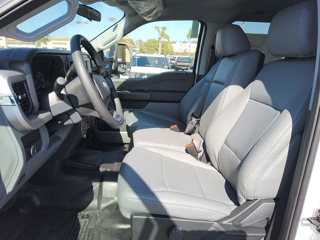New 2026 White Ford XL image 7