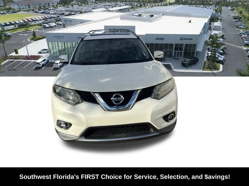 Used 2016 White Nissan SV image 2