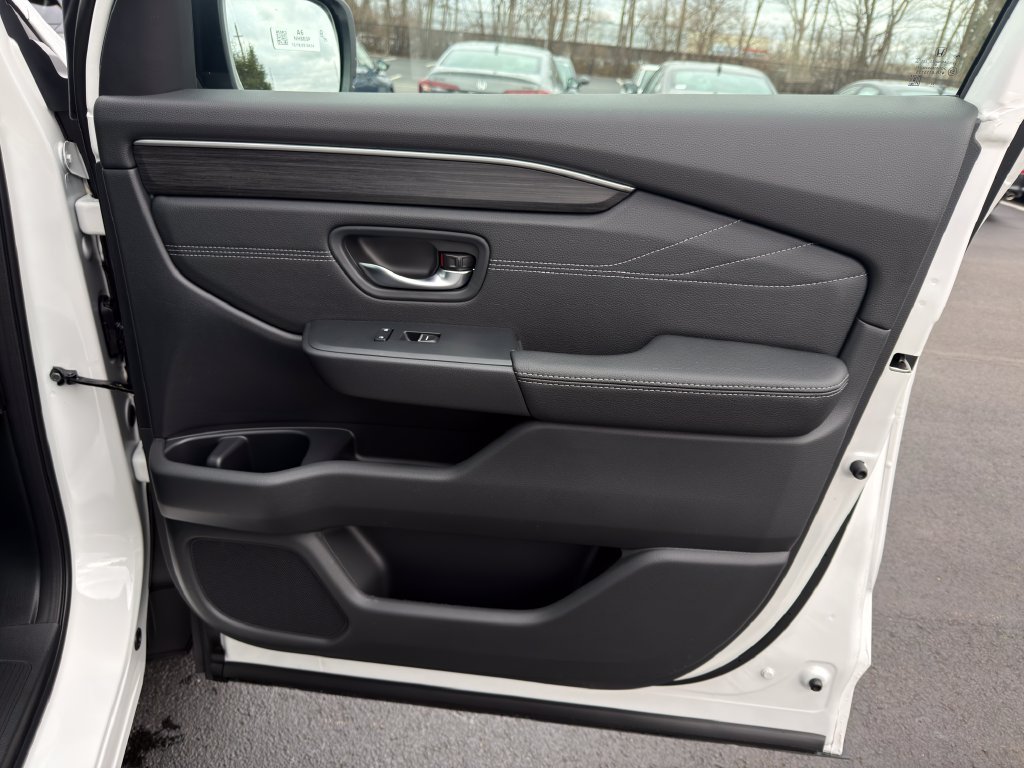 New 2026 Platinum White Pearl Honda Touring image 28