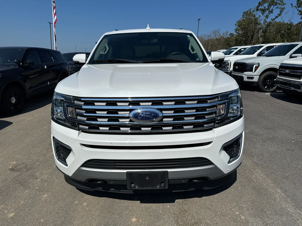 Used 2020 Star White Metallic Tri-Coat Ford Limited image 2