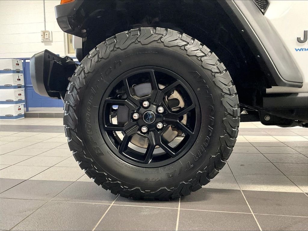 Used 2024 White Jeep Willys 4xe image 7