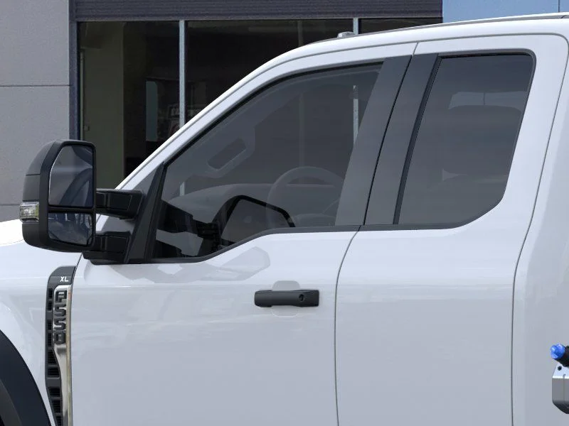 New 2026 Oxford White Ford F-550® XL image 20