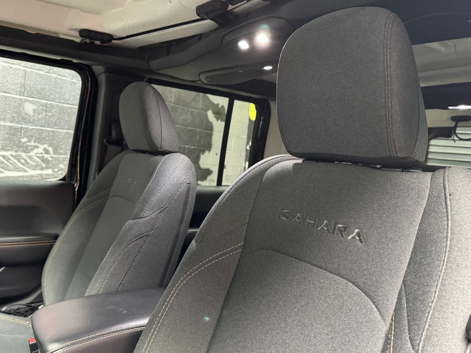 Used 2024 Black Clear Coat (px8) Jeep Sahara 4xe image 10