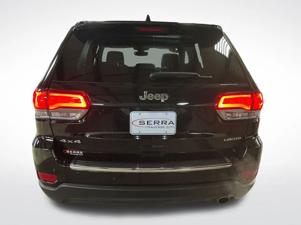 Used 2022 Black Jeep Limited image 4