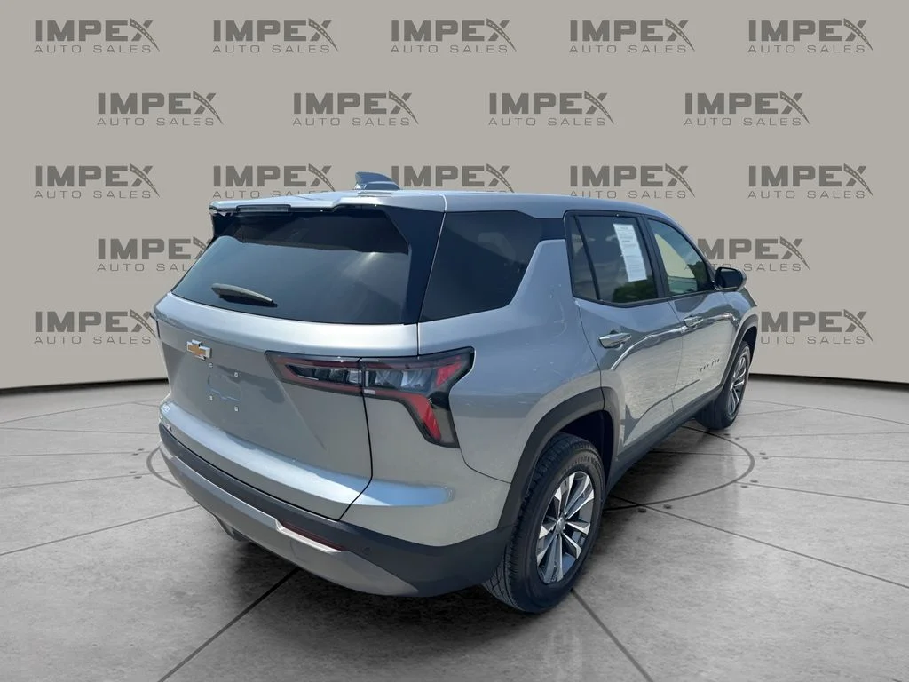 Used 2026 Gray Chevrolet LT image 5