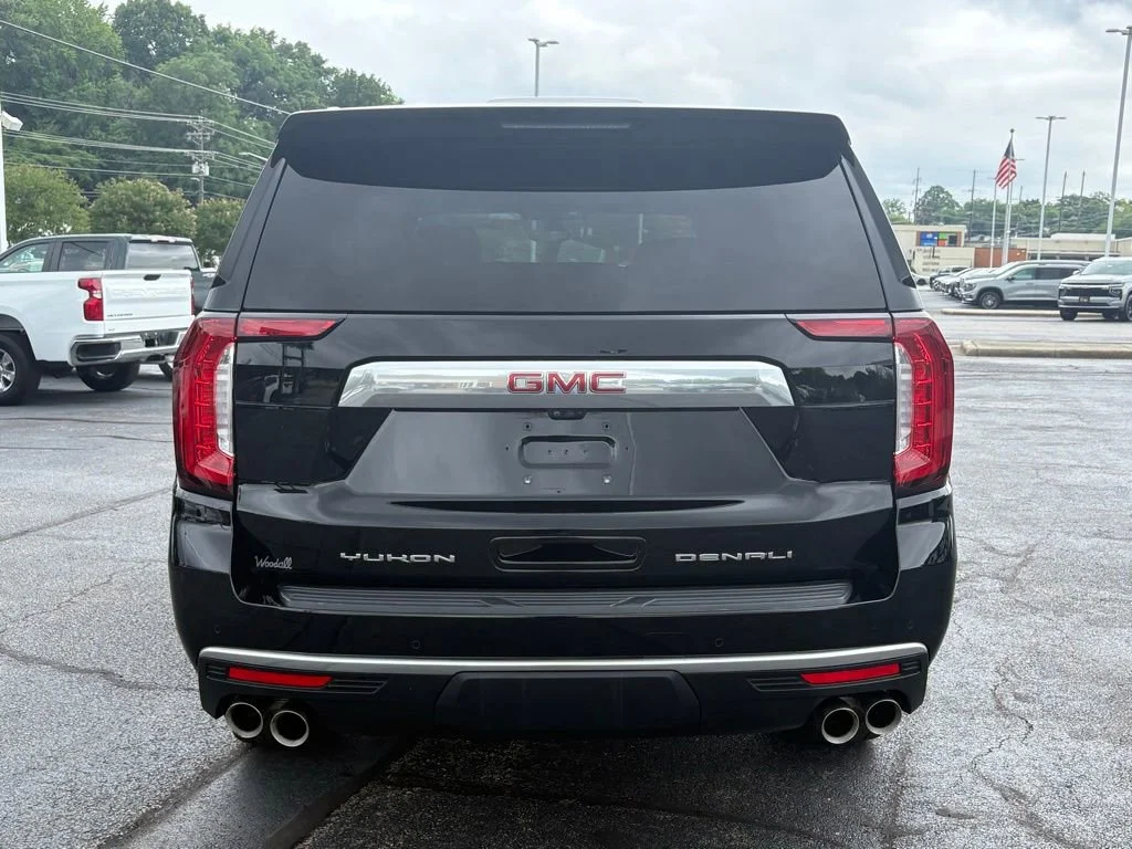 Used 2021 ONYX BLACK GMC Denali image 4