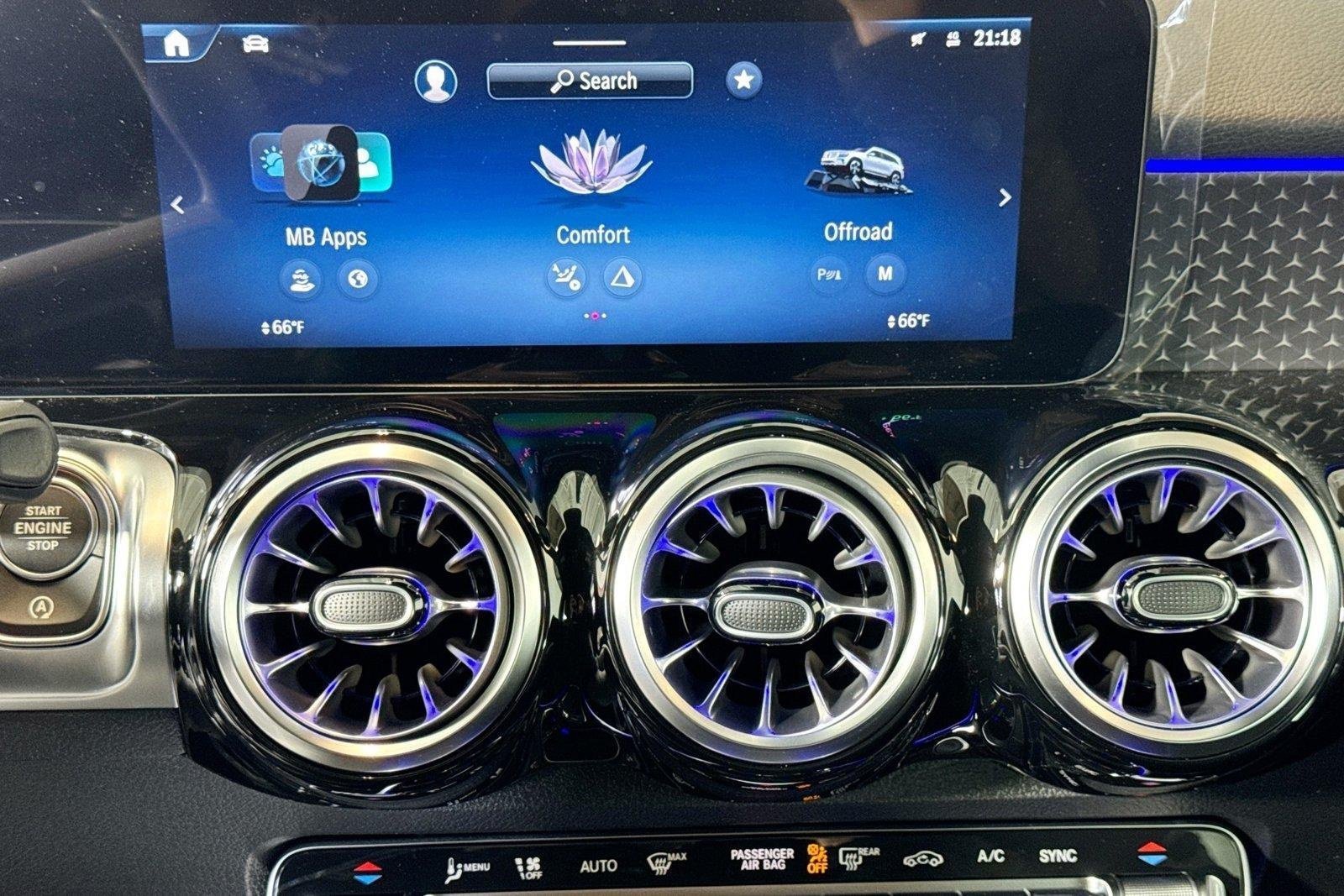 New 2026 Polar White Mercedes-Benz GLB 250 image 12
