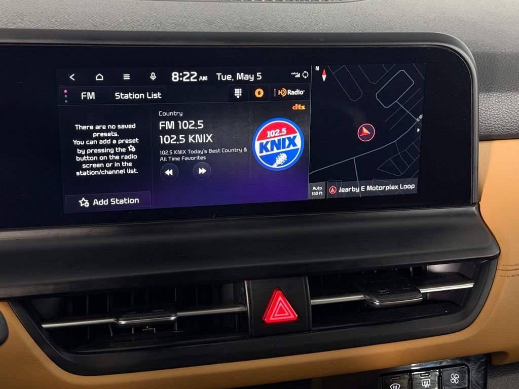 Used 2024 Snow White Pearl Kia SX image 18