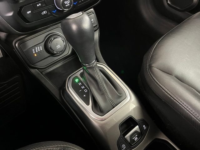 Used 2021 White Jeep Limited image 32