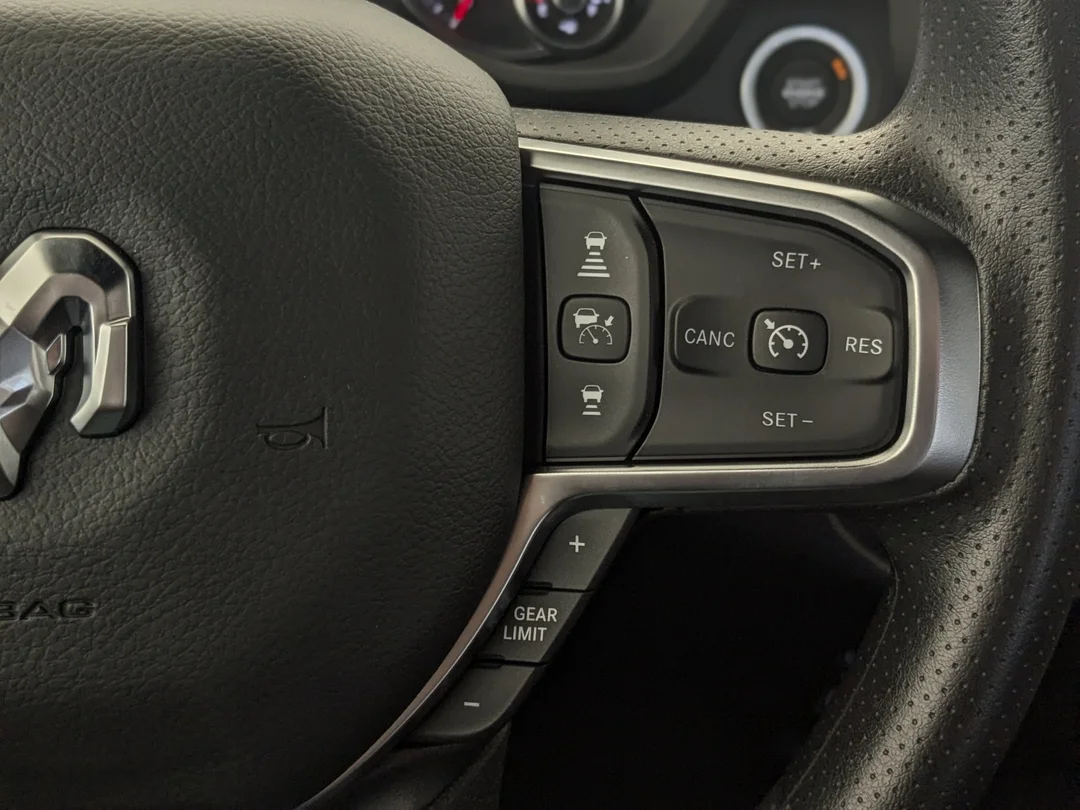 New 2026 Grey RAM Warlock - - 3.0L Hurricane Twin Turbo - E-Locker Axle - 18 Blk Wheels - 400W Inverter & More! image 17