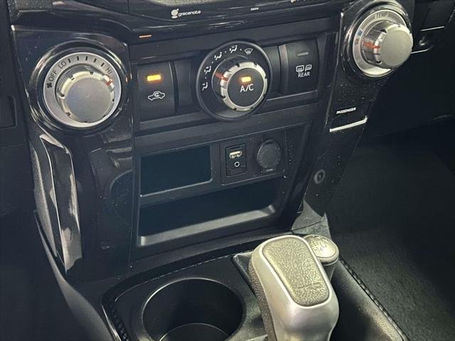 Certified Used 2019 MAGNETIC GRAY MET. Toyota  image 25