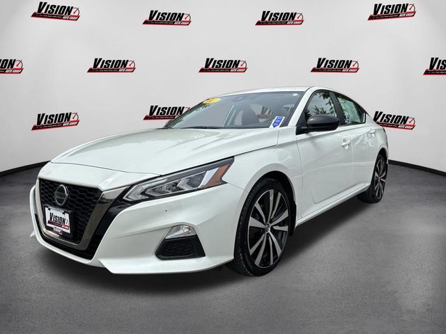 2022 Nissan Altima 2.5 SR