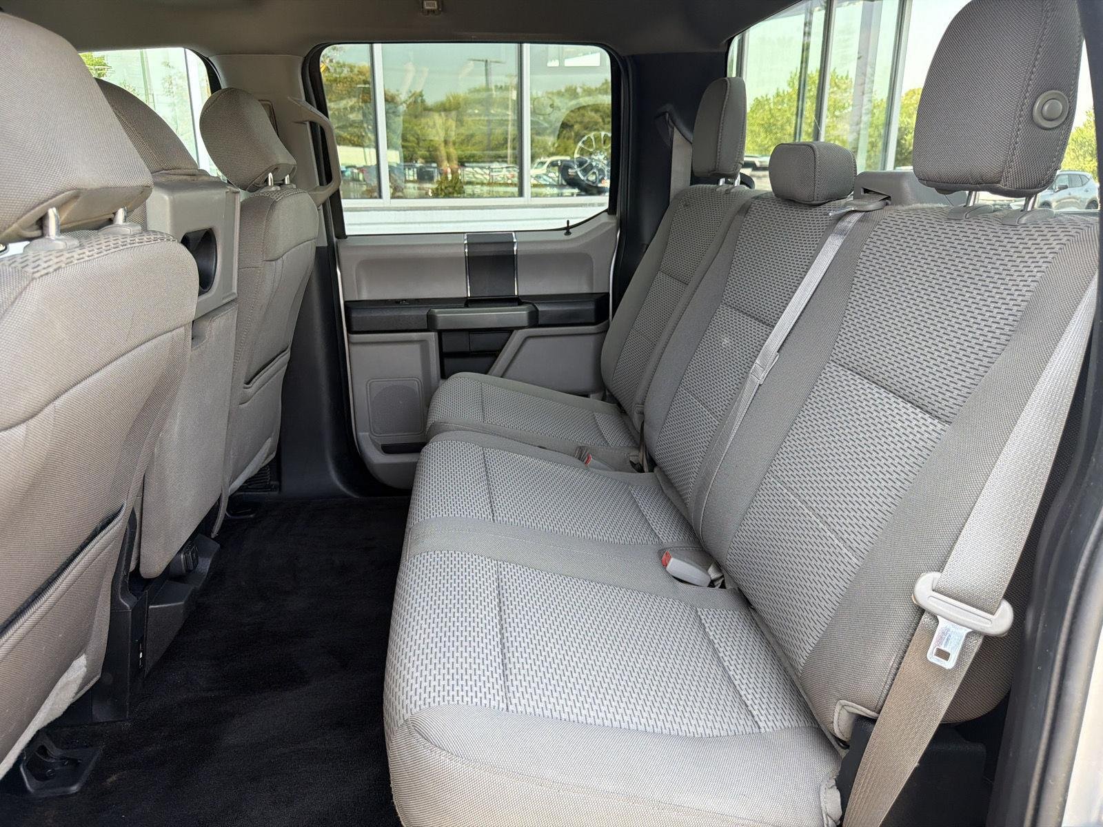 Used 2018 Ingot Silver Metallic Ford XLT image 33