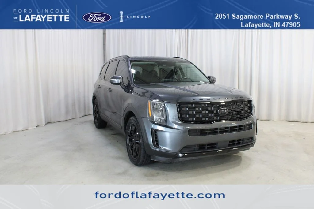Used 2021 Gray Kia EX image 1