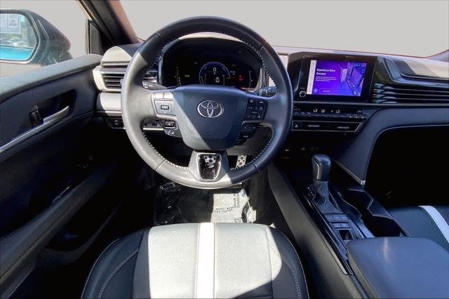Certified Used 2025 OCEAN GEM Toyota  image 6