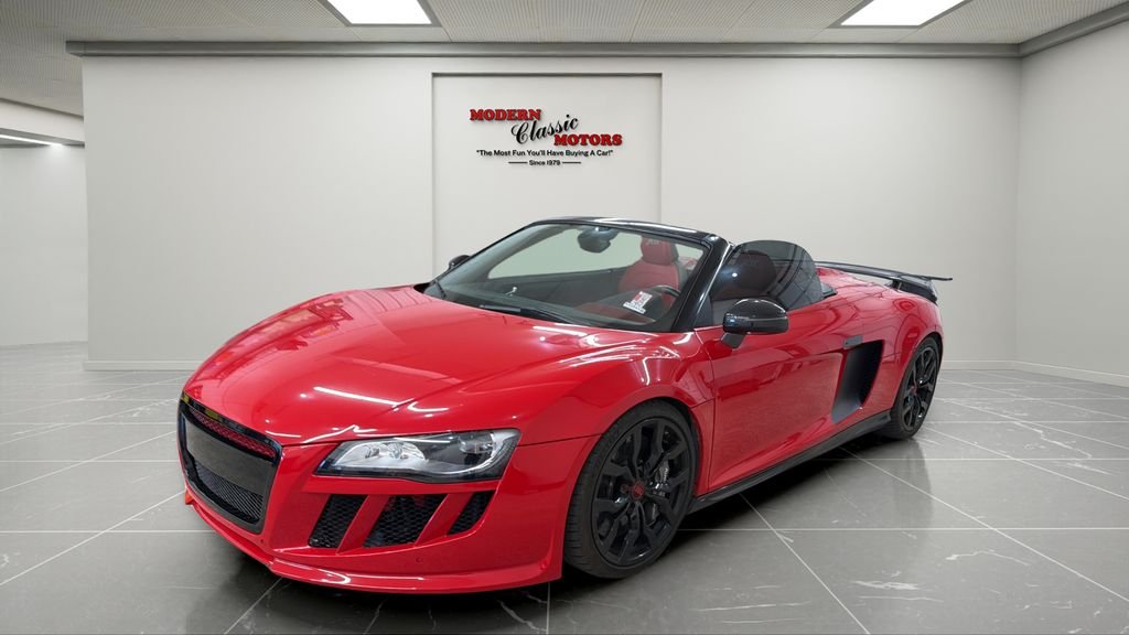 2011 Audi R8 5.2 Spyder quattro R tronic's photo