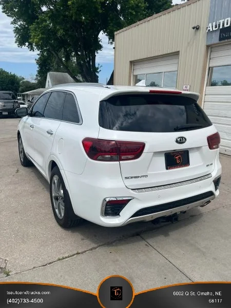 Used 2020 Silver Kia SX Sport Utility 4D image 8