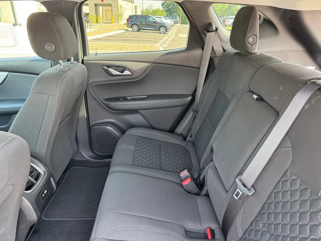 Used 2019 Gray Chevrolet Base image 8