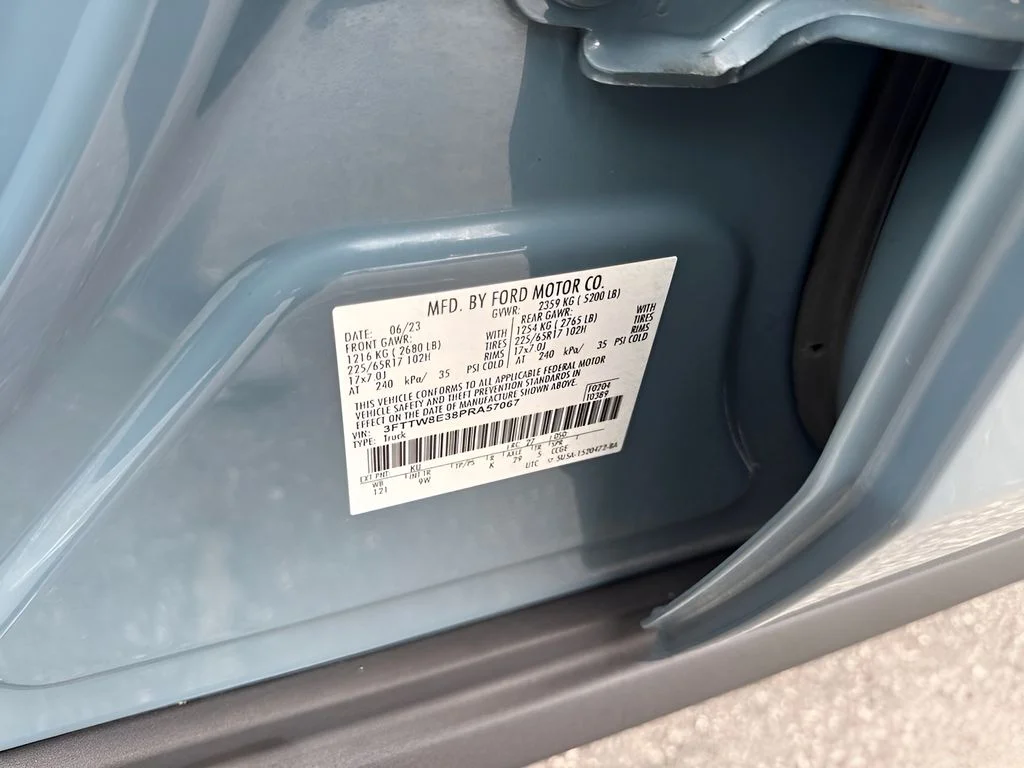 Used 2023 Blue Ford XL image 32