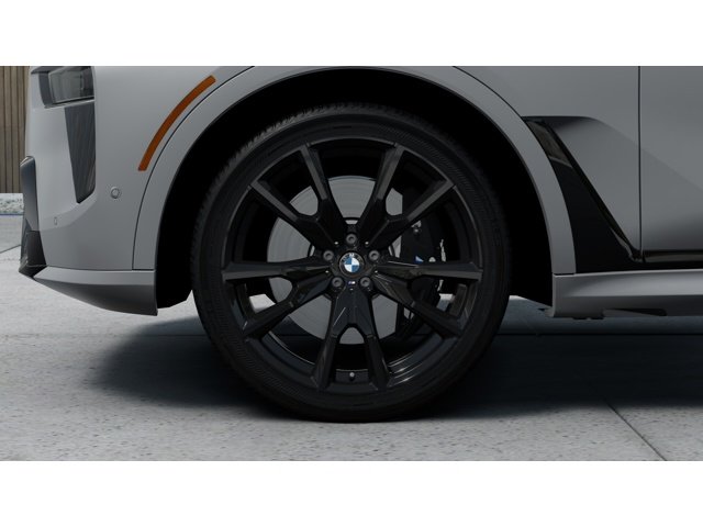 New 2027 Frozen Pure Grey Metallic BMW X7 M60i image 7