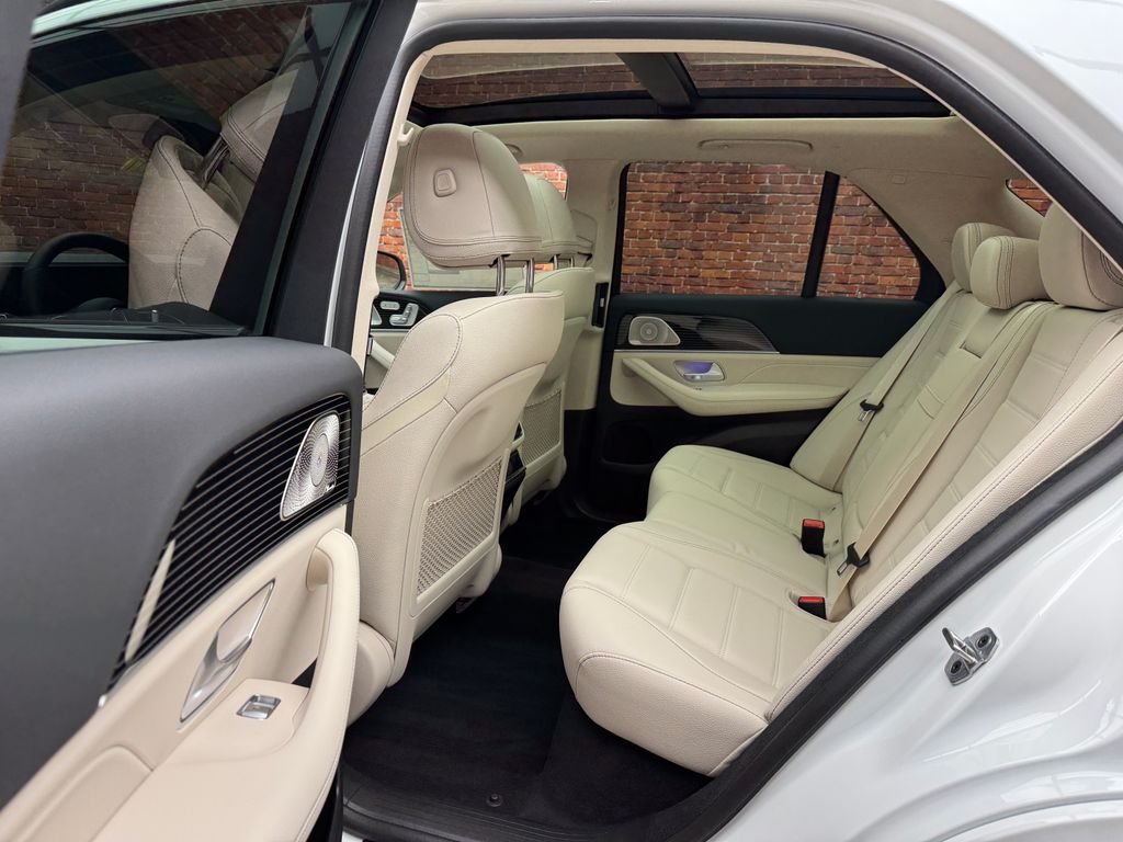 New 2026 White Mercedes-Benz GLE 350 image 23