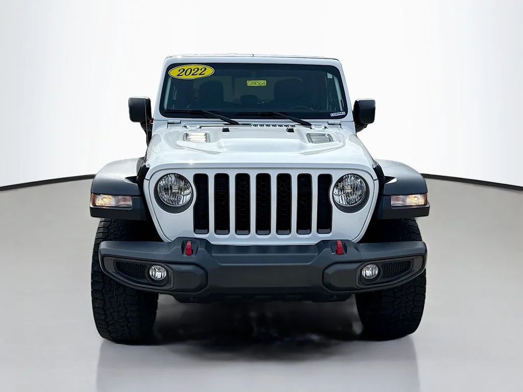 Used 2022 Bright White Clearcoat Jeep Rubicon image 2
