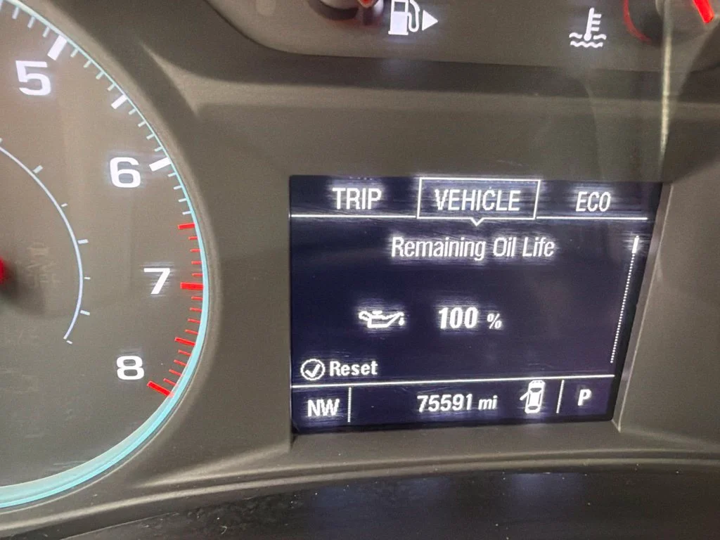 Used 2023 White Chevrolet LT image 14