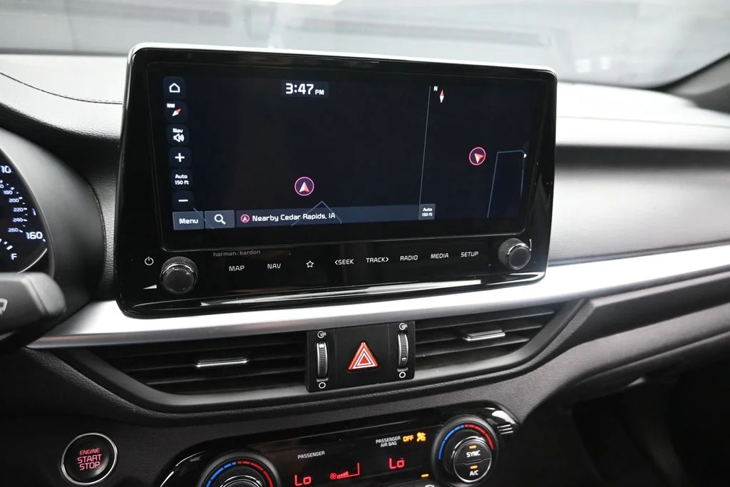 Used 2023 Black Kia GT-Line image 19