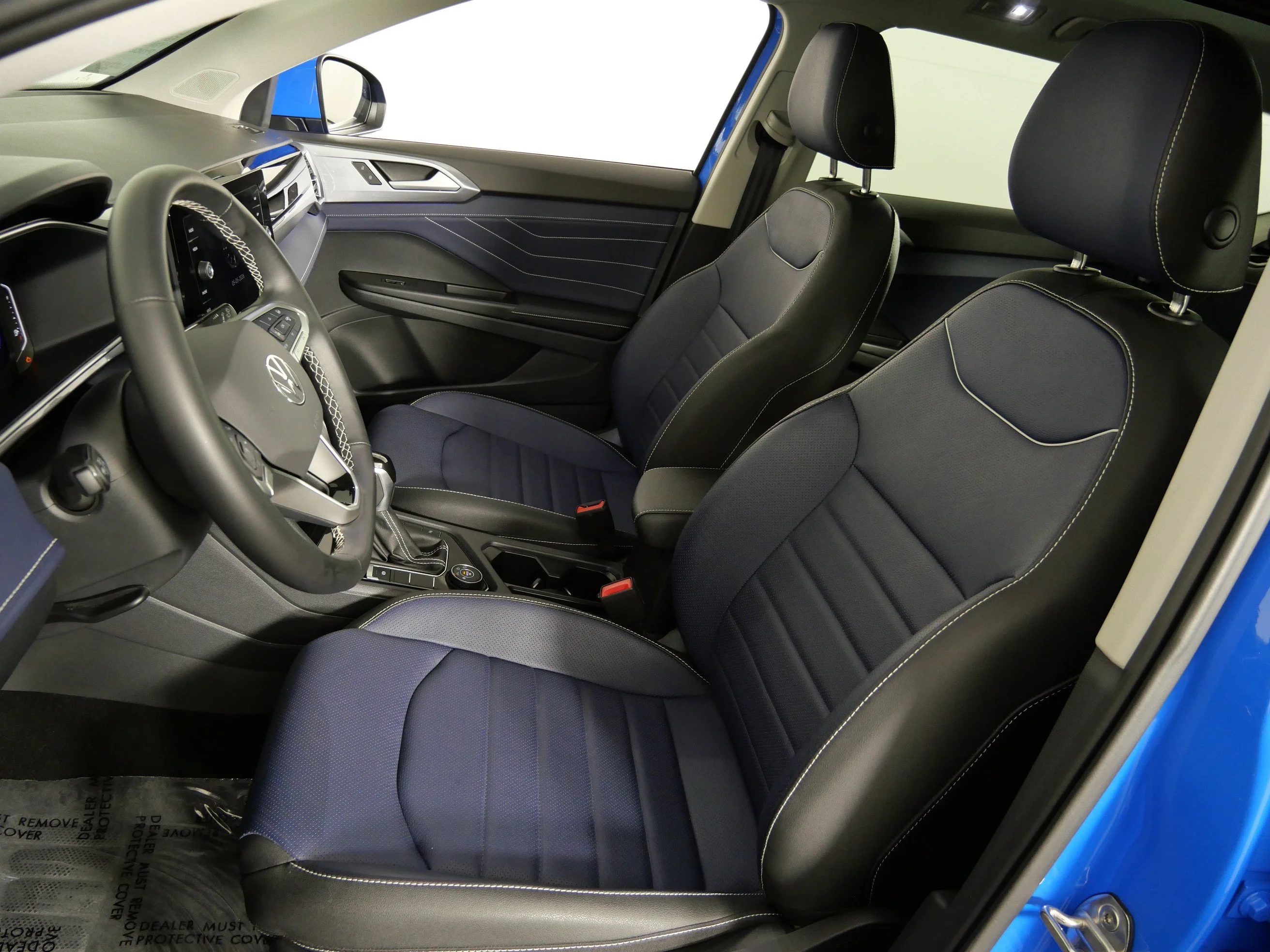 Certified Used 2025 Cornflower Blue Volkswagen SEL image 19