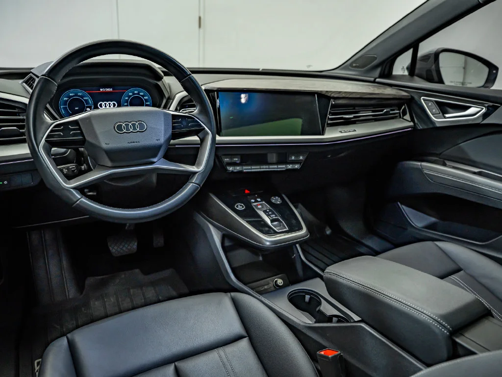Used 2024 Pebble Audi Premium Plus image 28