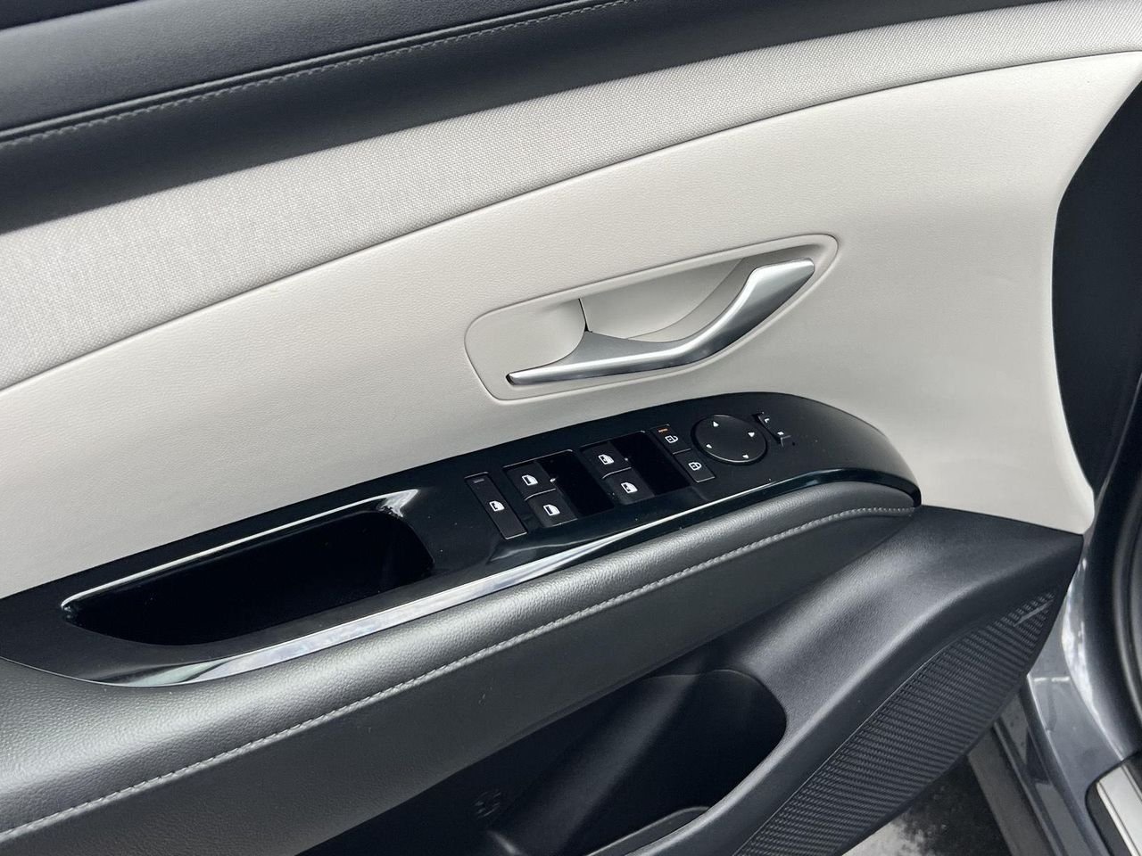New 2026 Ecotronic Gray Hyundai Limited AWD image 69