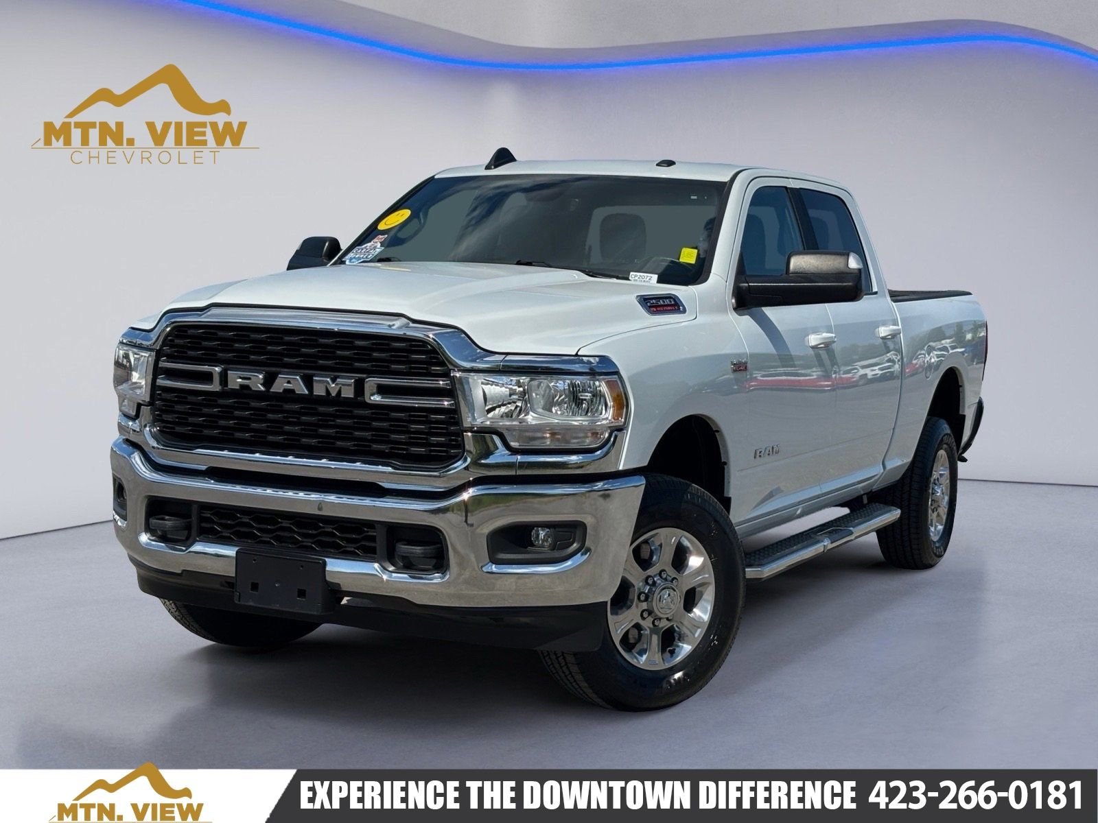White 2022 RAM 2500 Big Horn Crew Cab 4WD Pickup Truck Four-Wheel Drive