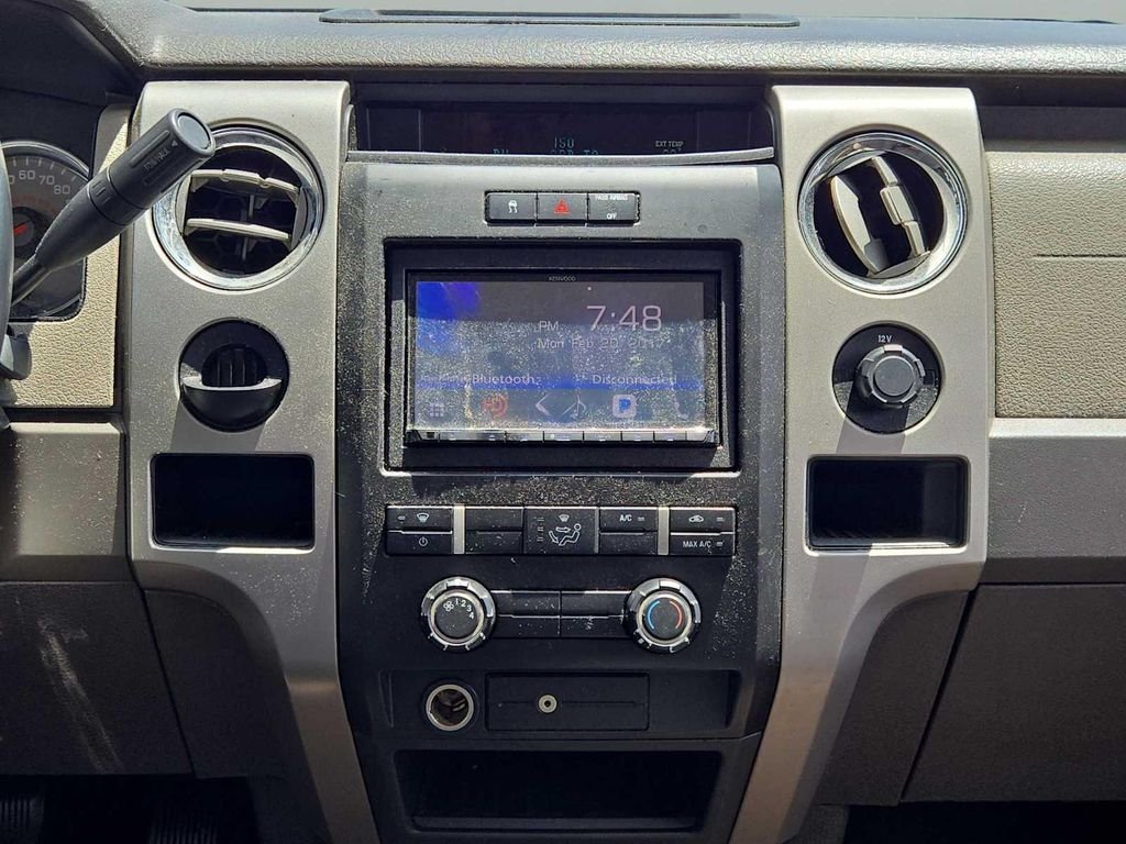 Used 2010 Black Ford XLT image 18
