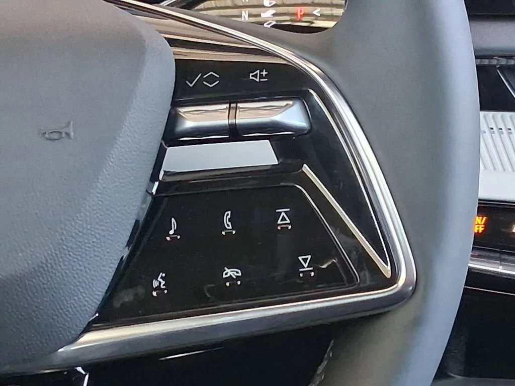 2026 Cadillac OPTIQ Sport - Photo 12