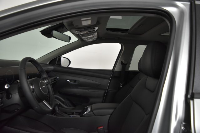New 2026 Silver Hyundai SEL Premium AWD image 14