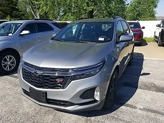 Used 2023 Gray Chevrolet RS image 10