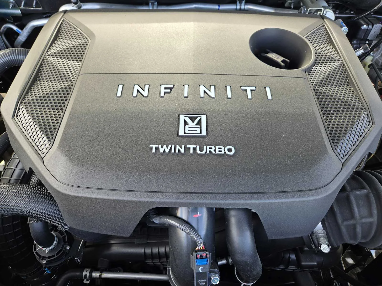 New 2026 DYNAMIC METAL INFINITI Sport 4WD image 22