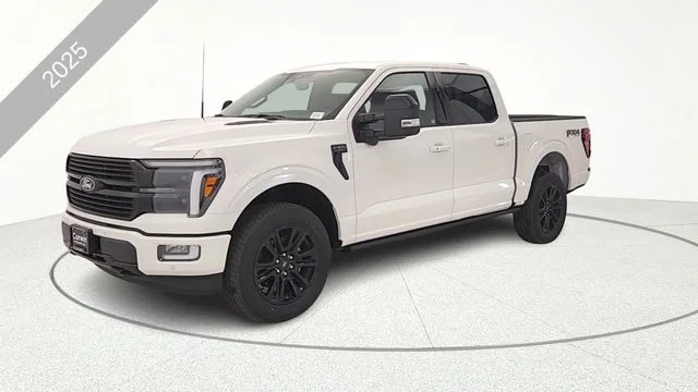 New 2025 White Ford Platinum image 3