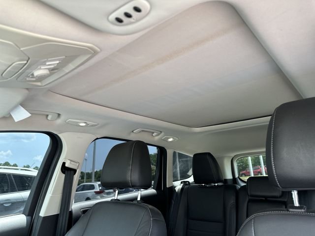 Used 2014 White Ford Titanium image 22