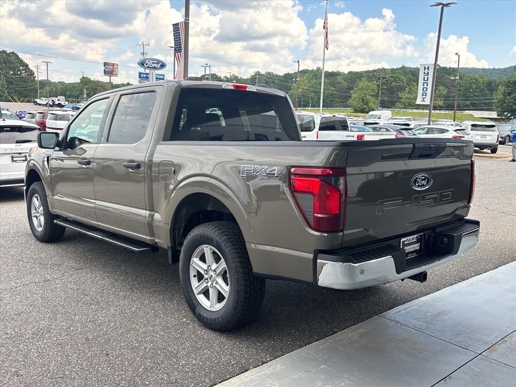 New 2026 Marsh Gray Ford XLT image 2