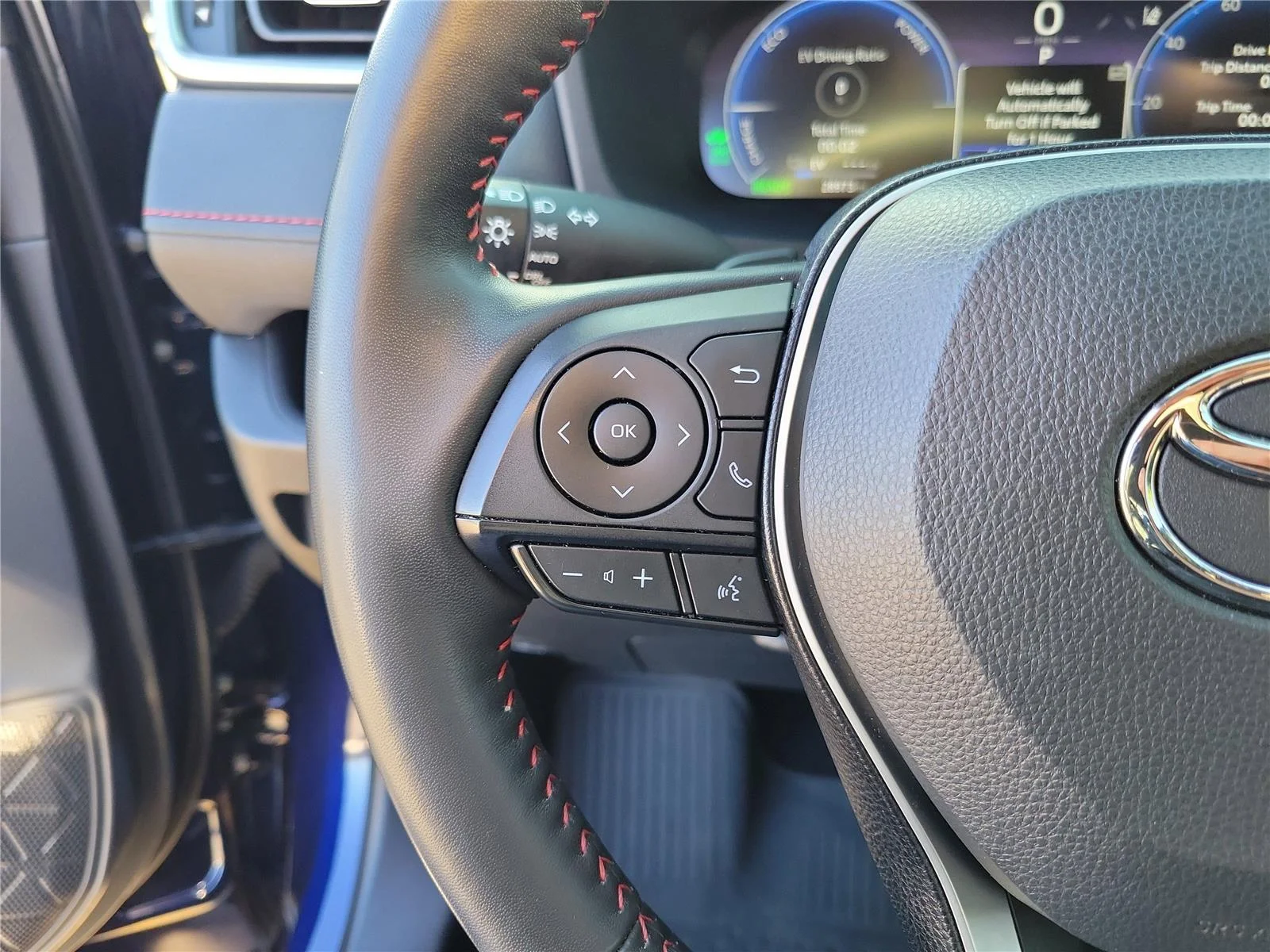 Used 2024 Blueprint/Midnight Black Metallic Toyota XSE image 18