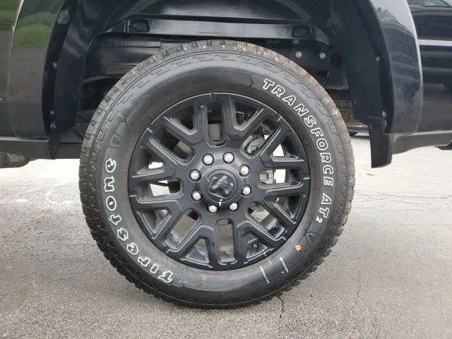 Used 2025 Black Ram Limited image 12