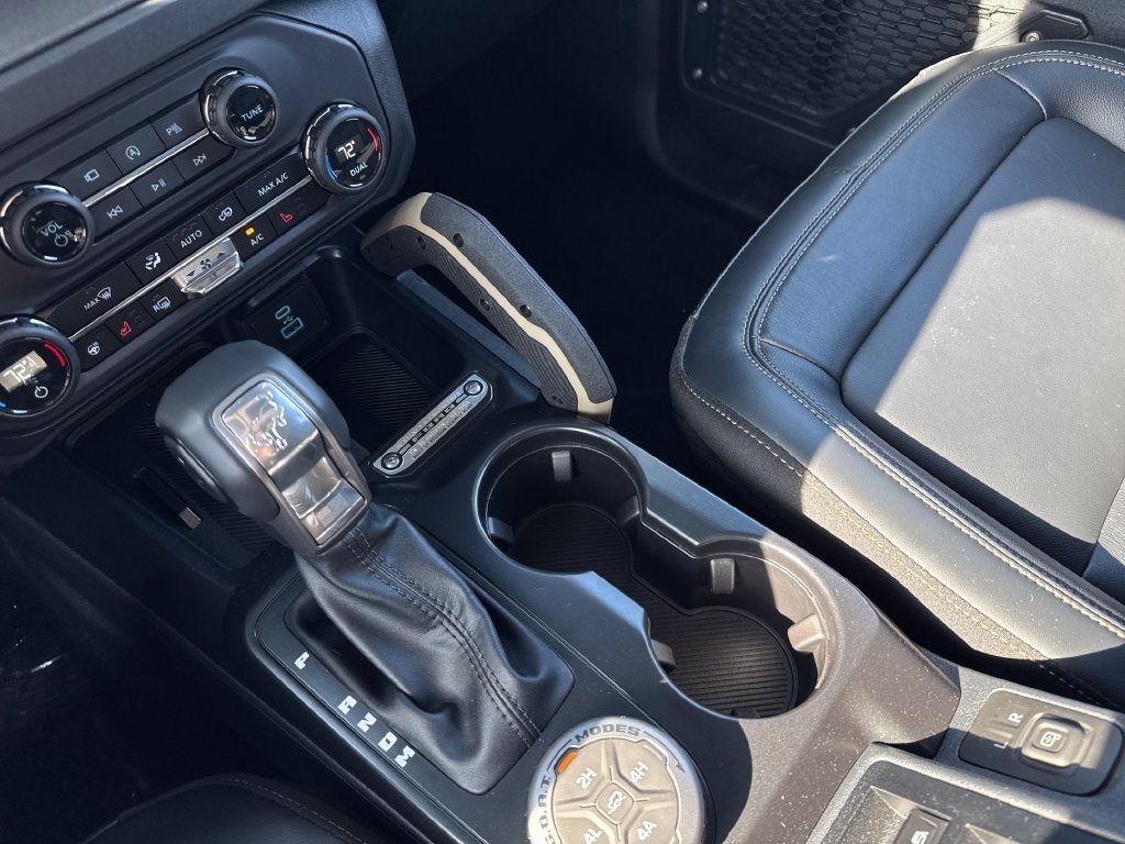 Used 2025 Desert Sand Ford Badlands image 28