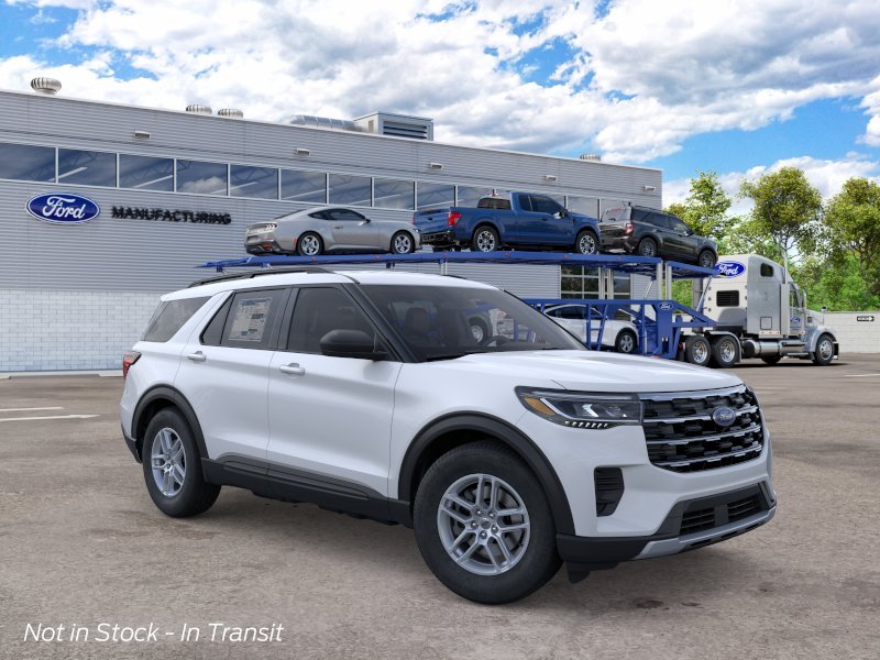 New 2026 Space White Metallic Ford Active image 7