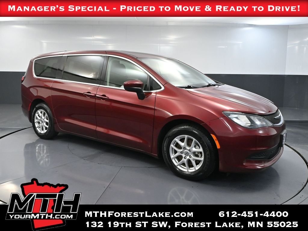 2021 Chrysler Voyager LX