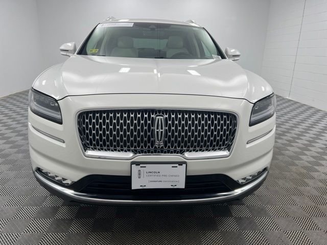 Certified Used 2023 Pristine White Lincoln Black Label image 3