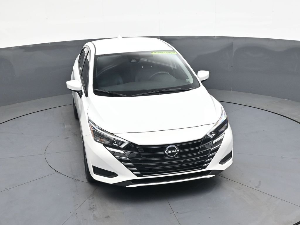Used 2025 White Nissan 1.6 SV image 33