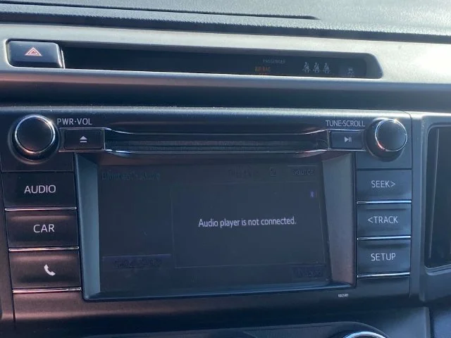 Used 2018 Gray Toyota LE image 14