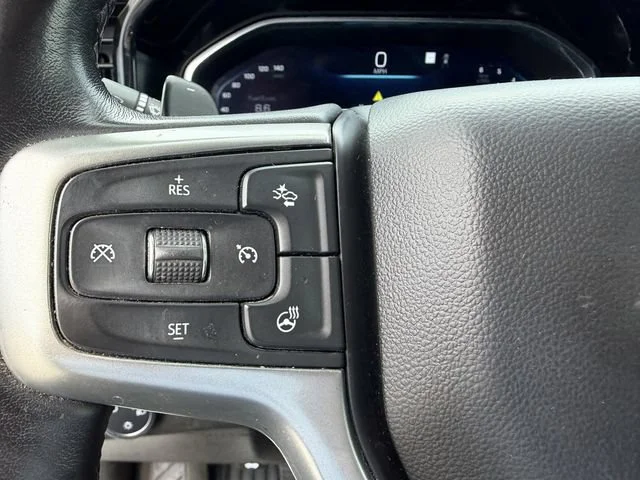 Used 2022 SUMMIT WHITE Chevrolet LT image 26